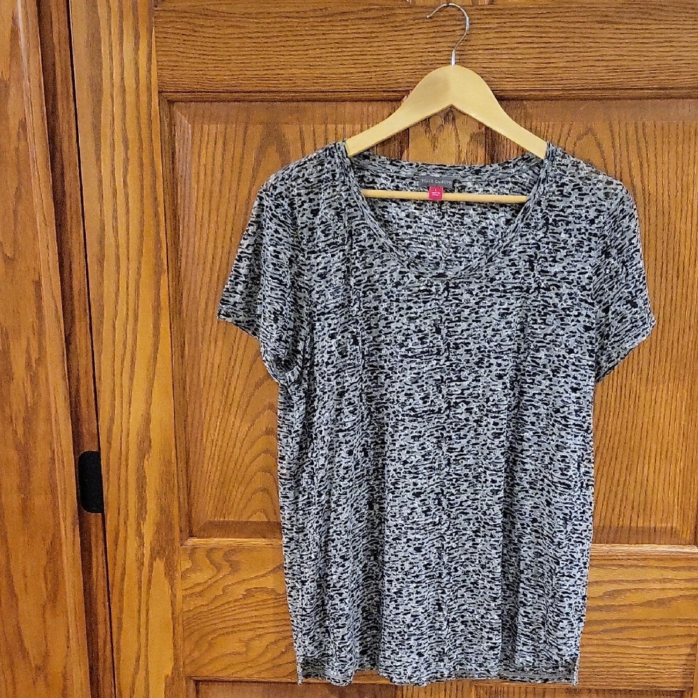 Vince Camuto Black and Grey Animal Type Print Women's Top Size L